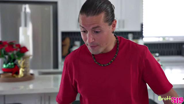 My Stepsister'S Ass In a Box - S25:E6
