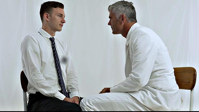 президент оукс дико жарит взрослого херринга на кастинге в орден