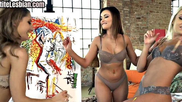 Tiny tattooed girl rimmed and pussyfingered in 3some