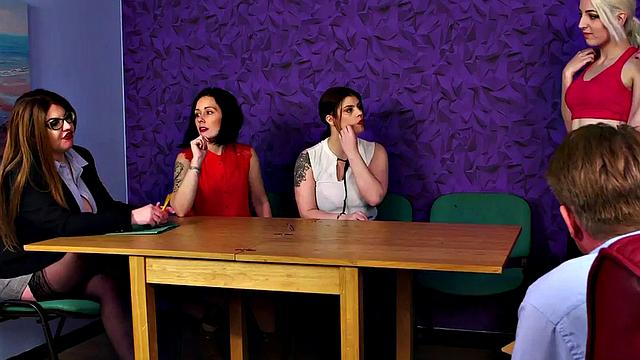 Deepthroating amateurs take turns