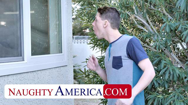 Richelle Ryan bangs her son's perverted friend