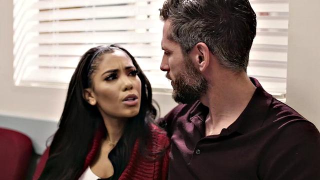 MOMMY'S BOY - Sex Addict MILF Lexi Luna Has The Urge To Get Creampied At Reproductive Centre