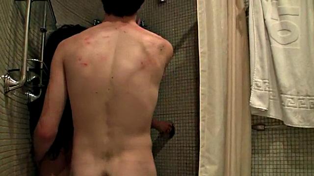 Messy emo teen bends over