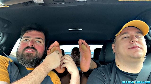 Snyft: Fabio Tickled At Home - Fabio, Nemo &amp;amp; Matt