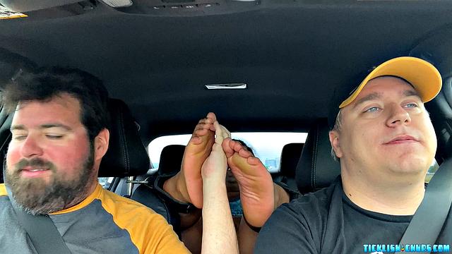 Snyft: Fabio Tickled At Home - Fabio, Nemo &amp;amp; Matt