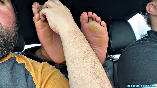 Snyft: Fabio Tickled At Home - Fabio, Nemo &amp;amp; Matt
