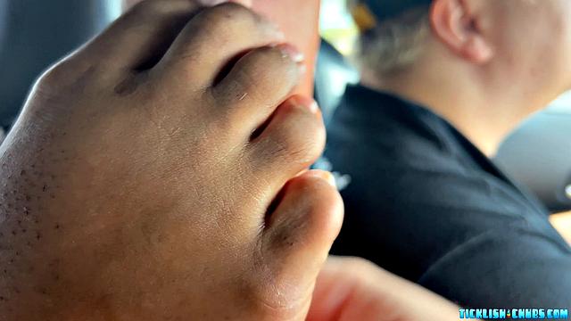 Snyft: Fabio Tickled At Home - Fabio, Nemo &amp;amp; Matt