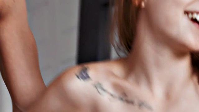 Bisex petite babe 3some while throating