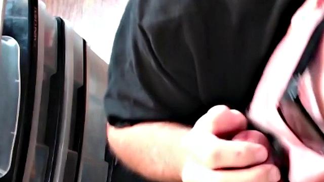 Sucking gloryhole DILF sucks cock in homemade BJ video