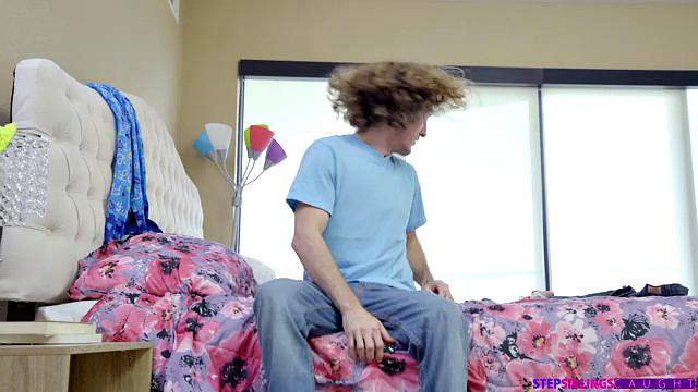 Step Sisters Secret - S5:E7