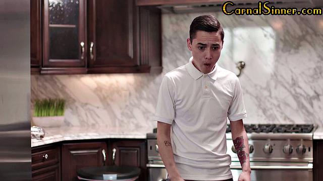 Tiny asian cutie cockriding