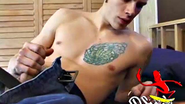 Skater Shane Jerking Off