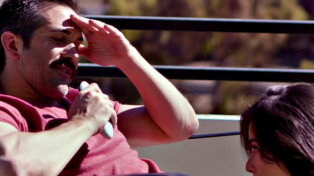 пульт устроил свингер-вечеринку, жены довольны