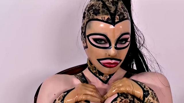 Latex Lucy at LatexPussyCats