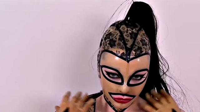 Latex Lucy at LatexPussyCats