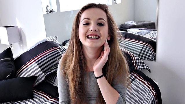 сводная сестра хотела денег, а получила только член