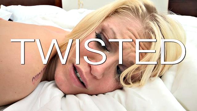 Chanel Preston And Dana Vespoli Stretch Asses Open