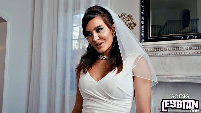 Naughty lesbians scissoring