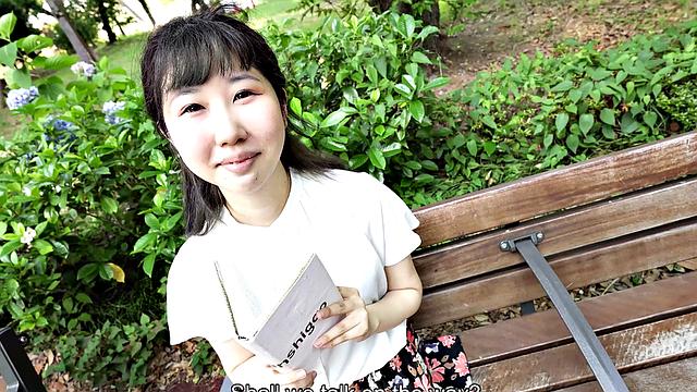 Shop girl from Tokyo Miss Neiro Ayukawa has a perfect body to show us