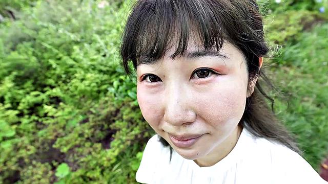 Shop girl from Tokyo Miss Neiro Ayukawa has a perfect body to show us