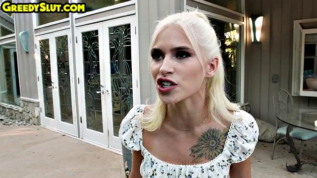 Cock-hungry blonde gets pussy drilled