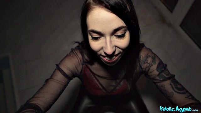 Italian On Vacation Needs Cash