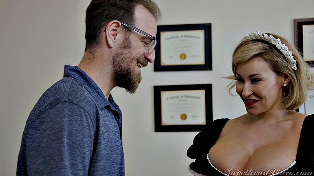 Lesbian Strap On Specialists 19 - Toy Lesbians