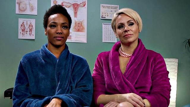 Lezdom doctor toying patient during kinky check up