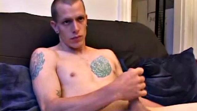 Шейн зверски дрочит и срывается в финале