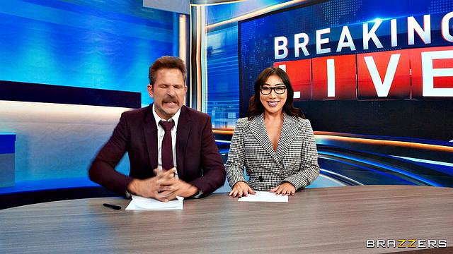 Breaking News: She Wants To Bang