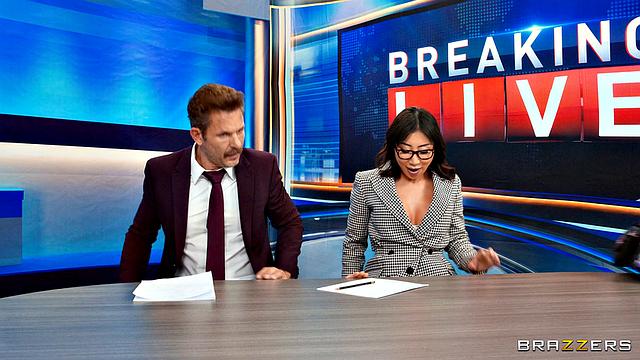 Breaking News: She Wants To Bang