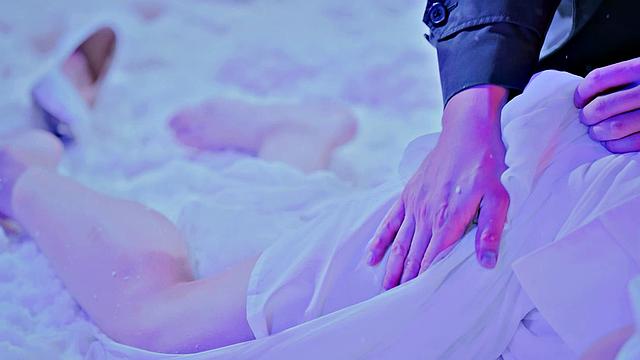 Jiaxin Is The Horny Snow White Who Gets Fucked By Prince