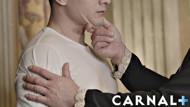 ALTAR BOY BASTIAN Chapter 3 - Devotion