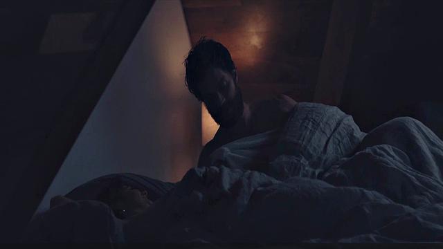 Shailene Woodley nude actions