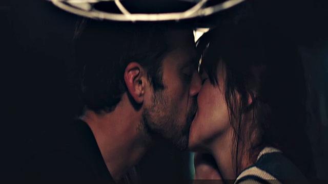 Shailene Woodley nude actions