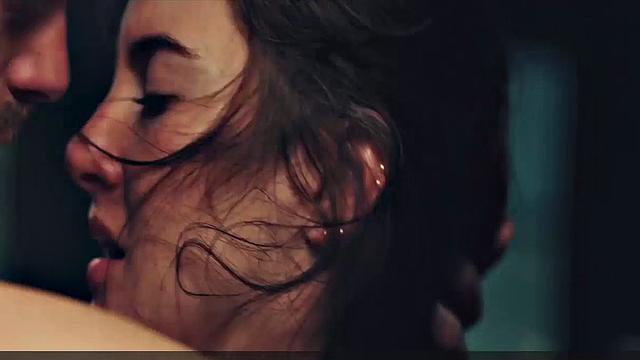 Shailene Woodley nude actions