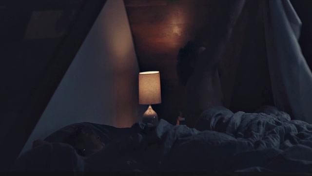 Shailene Woodley nude actions