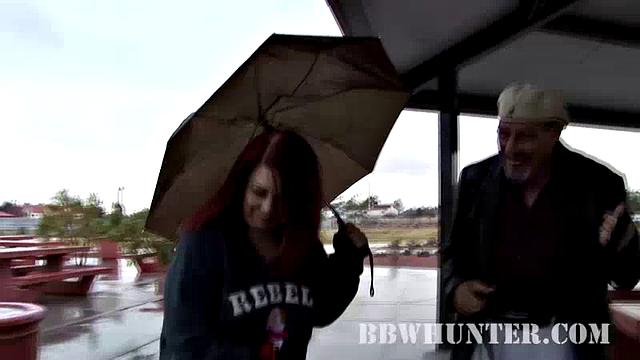 Pretty Mature Welcomes a Guy in Her Home