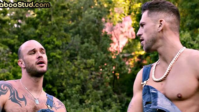 Bizarre stepbro barebacked outdoors after hard work day