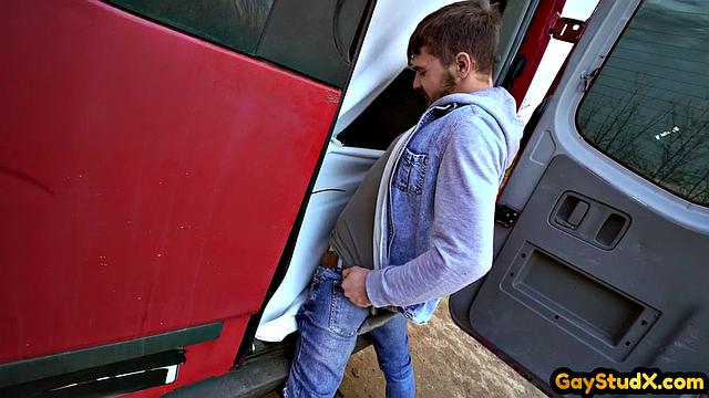 Naughty jock is analbanging his twunk slut