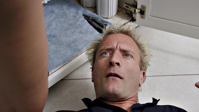 Stepdaughter drilled in threeway by stepfather