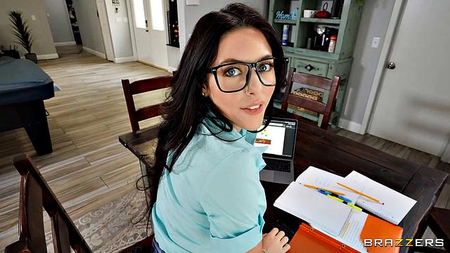 My Bro's Geeky GF Does Anal!