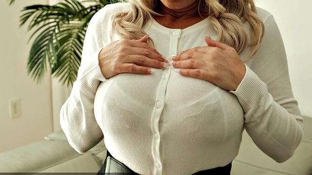 All eyes on Billie Jean