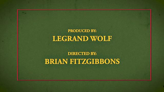 Скаут Джеймс забыл про форму - достал здоровенный член