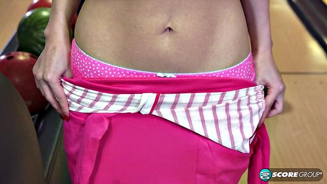 Bowled over by Hitomi