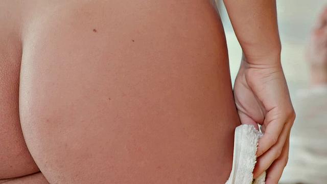 21 SEXTURY - Stunning Lena Coxx Wants Her Tight Ass Fucked After A Shower