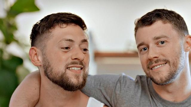 Amateur eager jock drills till facial after casting