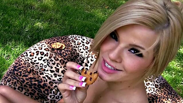 Her Cookie, Your Milk