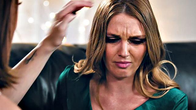 Horny MILF dyke devours her lesbian lover's pussy in a wild 69