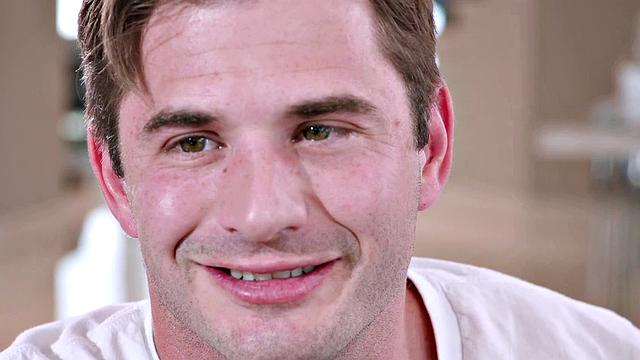 Naughty Babe Bella Luna Cheats On Her BF With His Best Friend